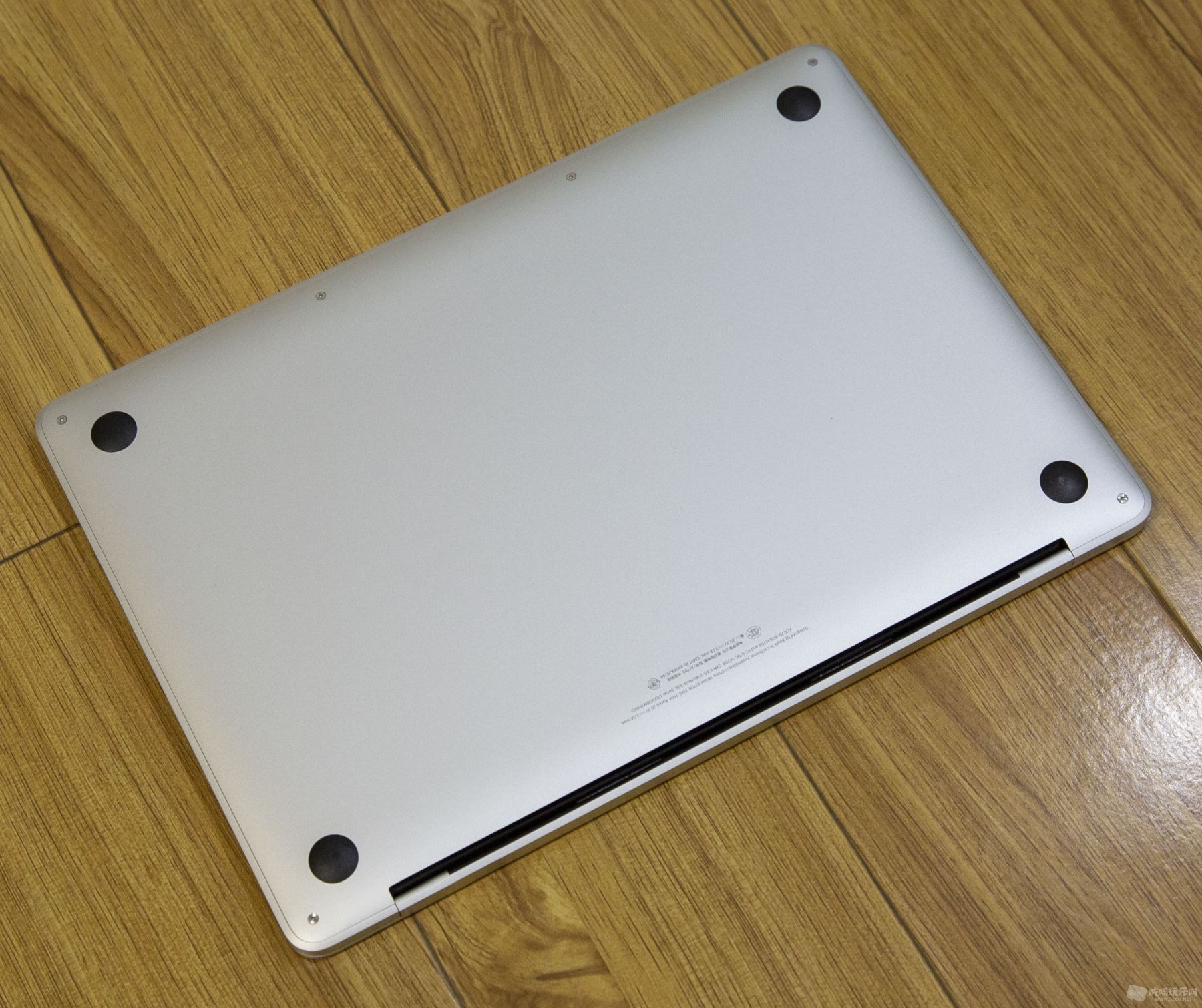 17款Macbook Pro 256G MPXU2 不带Bar 苹果笔记本电脑