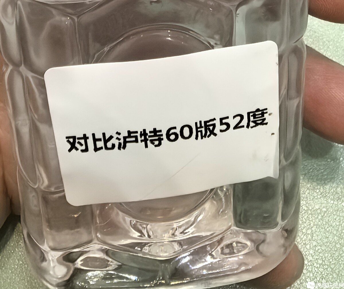 看嘛，这个塑料瓶瓶，不上档次